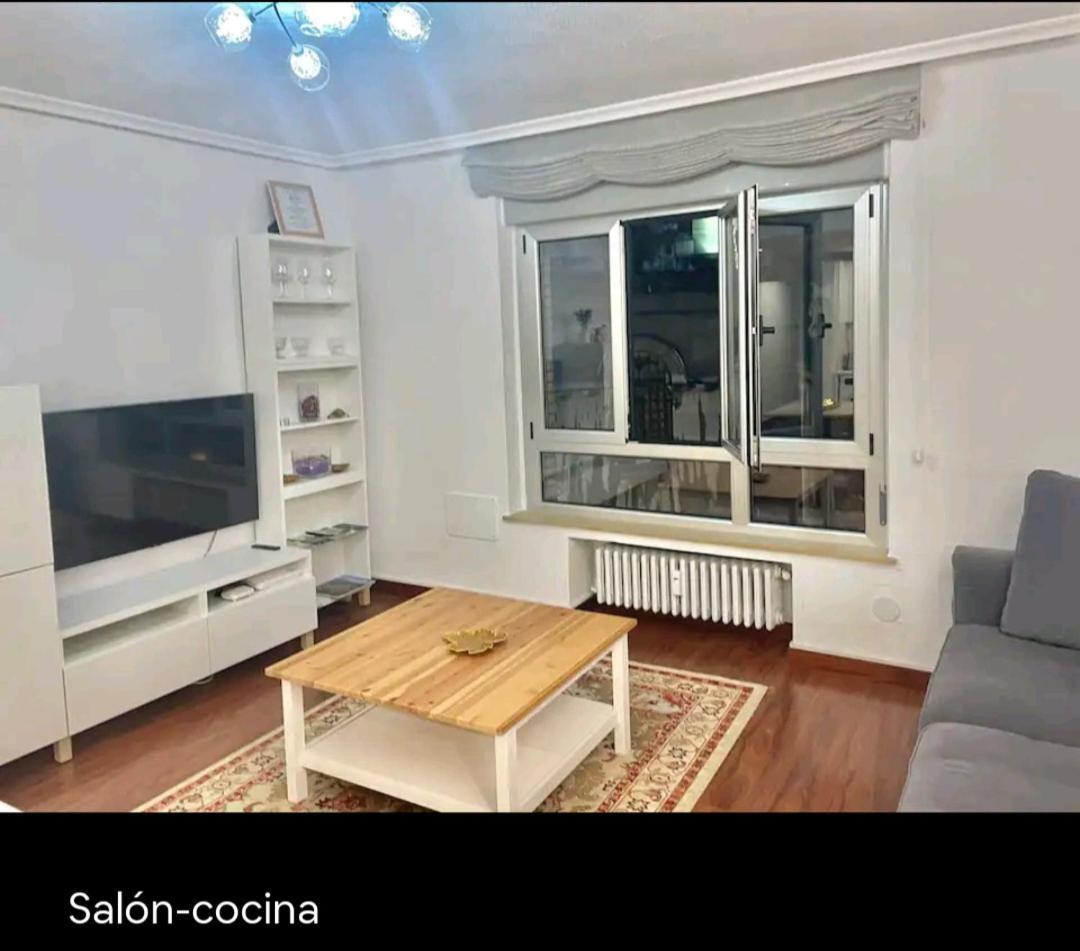 Piso Nuevo Centro Doctor Casal Διαμέρισμα Οβιέδο Εξωτερικό φωτογραφία